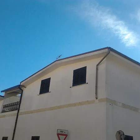 Konukevi Casasalento 3*